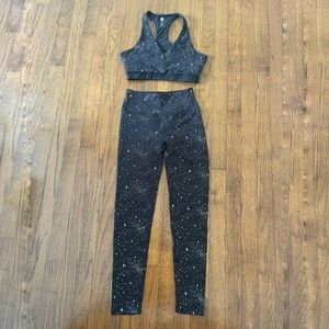 Noli Yoga Set XS Pants S Sports Bra Reflective Iridescent